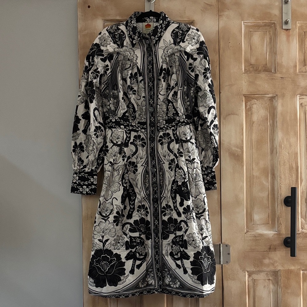 FARM Rio Black and White Floral Dress